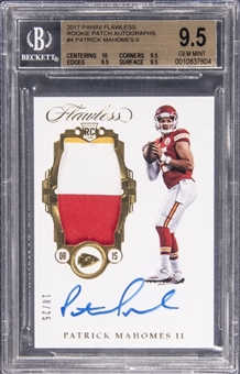 2017 Panini Flawless Rookie Patch Autographs #4 Patrick Mahomes II Signed Patch Rookie Card (#18/25) - BGS GEM MINT 9.5/BGS 10